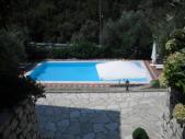 Irene Monovillino con piscina